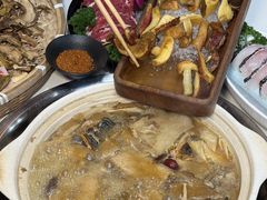 -土连锅·现熬养生汤锅(梁家巷店)
