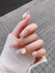 -UGIRL有个美甲
