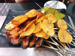 -百盛·牟平烧烤·养马岛海鲜(宁海大街店)