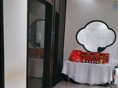 -毛家饭店·30年融合新湘菜(汉峪金谷店)