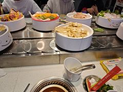 -龍歌自助小火锅(芝罘万达店)
