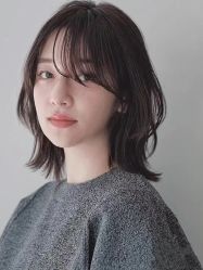-首脑美发沙龙