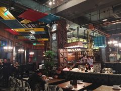 大堂-爱啤精酿·民谣酒馆(滨江店)