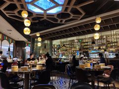 大堂-钱小奴海鲜自助黑金店(杭州滨江龙湖店)