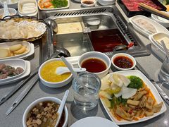 -海底捞火锅(新松江路店)