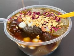 -夏食光安顺小舒冰粉冰浆(甲秀楼店)
