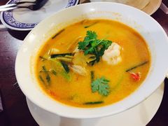 -Dang restaurant (patong phuket)