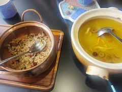 -桥边小楼·手工云南菜·古城观景小楼