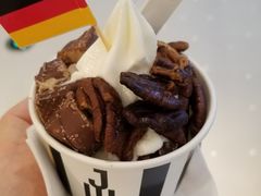 -JW德国冻酸奶Frozen Yogurt(龙湖成都滨江天街店)