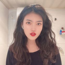 -苑苑发型设计