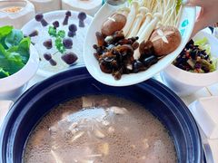 -四季缤纷椰子鸡(德思勤店)