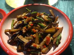 -老三样·美食研究中心(世贸路店)