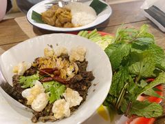 -Ongtong Khaosoi Ari Branch