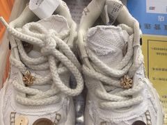 -翰皇直营洗衣洗鞋(望京鹿港店)