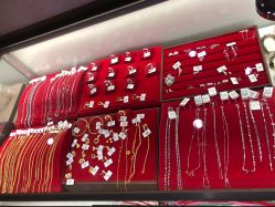 -张师傅首饰加工修理(西单华威潮铺街店)