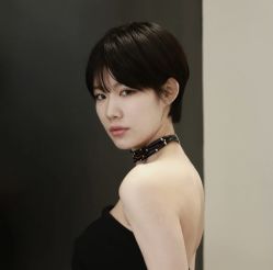 -BULB STUDIO 巴柏明星发型工作室