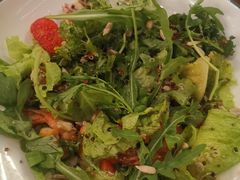 亚麻籽藜麦大虾沙拉-COMMUNE幻师(渔人码头店)