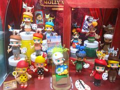 -泡泡玛特POPMART(上海环球港店)