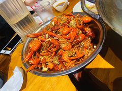 -琥珀老六龙虾(四里河店)