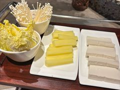-滇香肴·云南菜蒸汽石锅鱼(云南北路店)