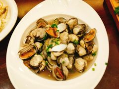 -渔公码头·九龙湾国际饭店