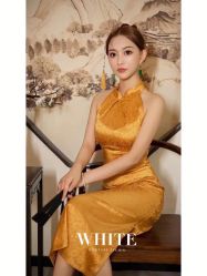-纯色时光婚纱艺术馆WHITE