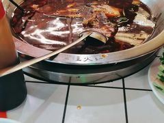 -蛙一刀·麻椒鱼火锅(金仙桥店)