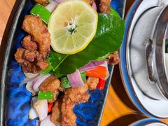 -老滇山寨•云南特色菜•地方菜•民族风情歌舞表演(金碧店)