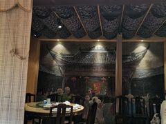 门面-饭桌故事·血鸭湘(荣宝华店)