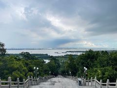 -广州莲花山旅游区