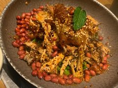 手撕扁担鸡-吃饭皇帝大土家民族菜(正大广场店)