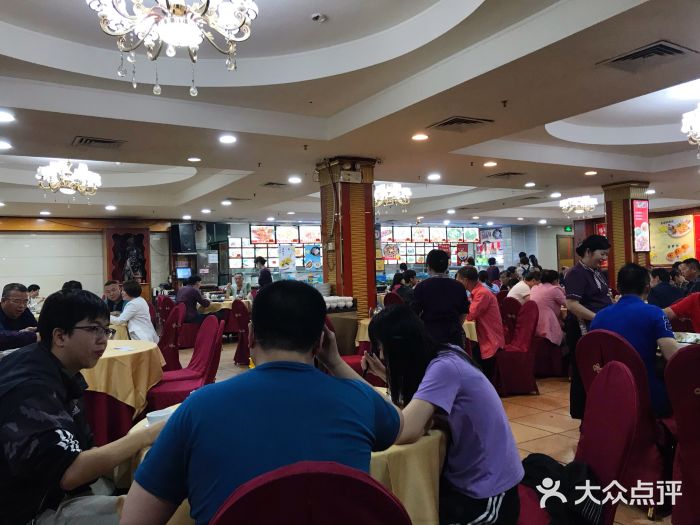 吉莲利苑海鲜酒家(珠海拱北28年老字号店)大堂图片