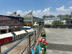 -证大大拇指广场(芳甸路店)