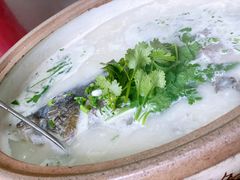 天目湖鱼头汤-天目湖刘老四农庄