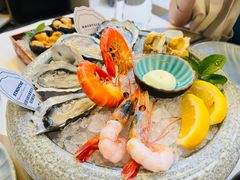 -斯普汇生蚝牛排馆(中骏世界城店)