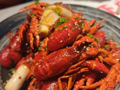 -肥肥虾庄·金牌油焖大虾(杨园滨江时代walk店)