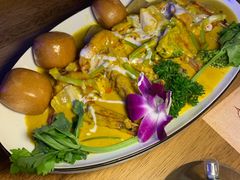 -暹罗酒肆泰餐厅酒吧