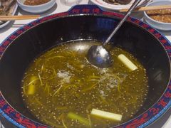 -何师傅美蛙鱼头(汉街店)