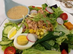 -丽莎沙拉轻食餐厅(国贸店)