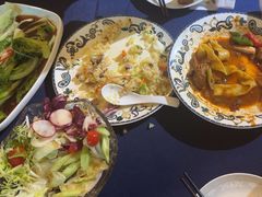 -伊带伊路新疆美食府(呼家楼店)