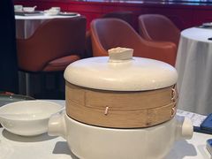 港式片皮鸭-潮民公馆(BFC外滩金融中心店)