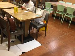 大堂-老娘舅(苏州中心大道西大润发店)