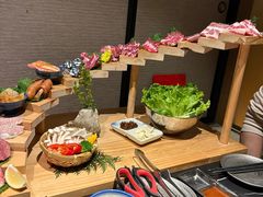 -山川小町·极番烧肉(新地假日广场店)