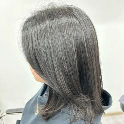 -LILI·HAIR SALON理理造型