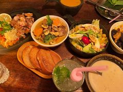 -鹿萤季·营地小馆(皇后公园店)