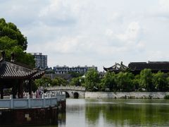 -八大山人梅湖景区