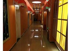 -音皇乐友汇量贩式KTV