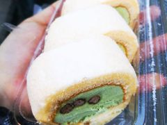 蜜豆抹茶卷-红叶蛋糕(温泉店)