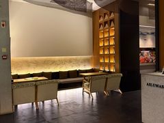 -新紫霞养生·影院足道·SPA(金山区店)
