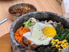 -米村拌饭(银泰中心店)